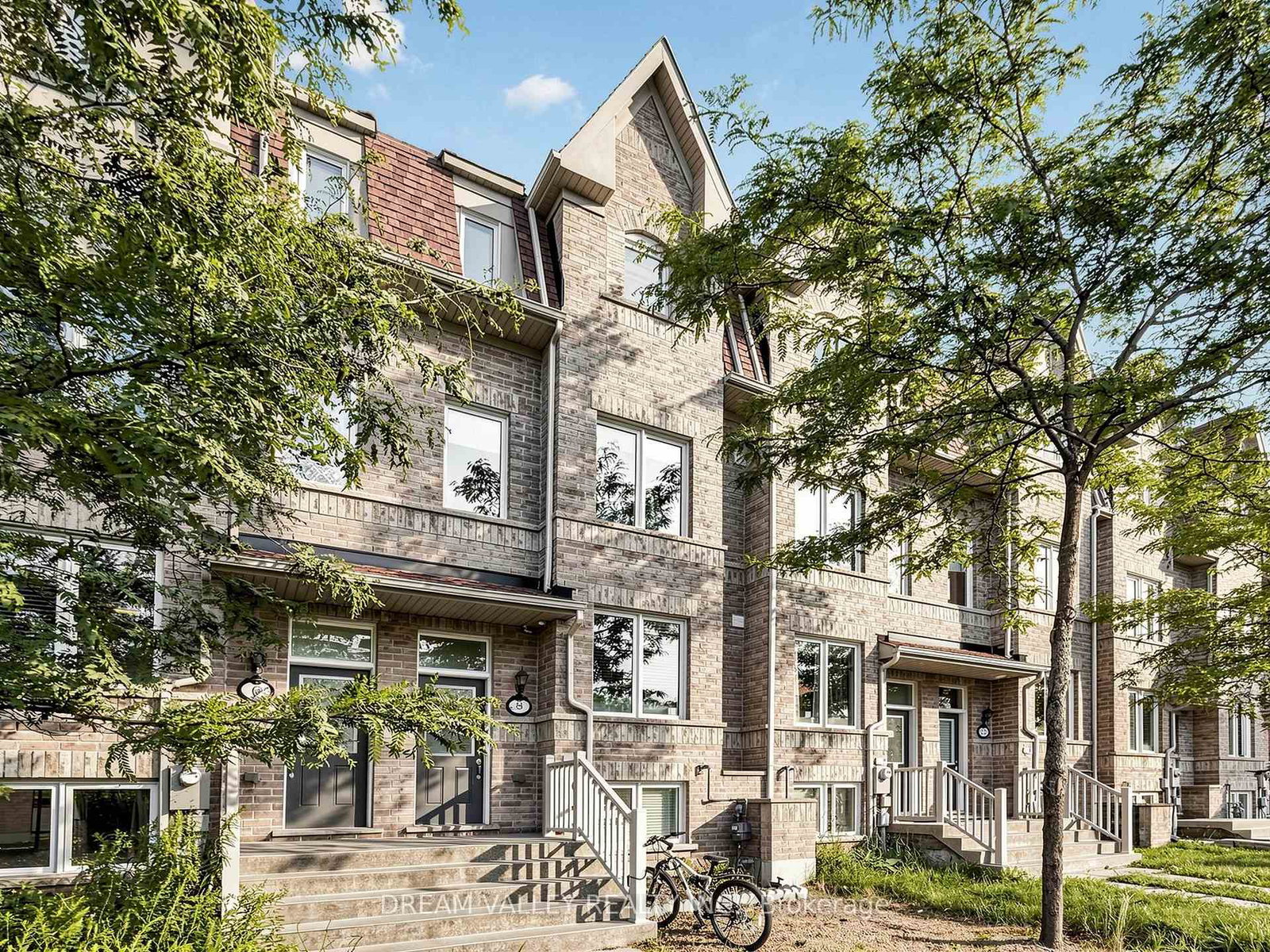 8-zezel-way-toronto-scarborough-ontario-e13614810