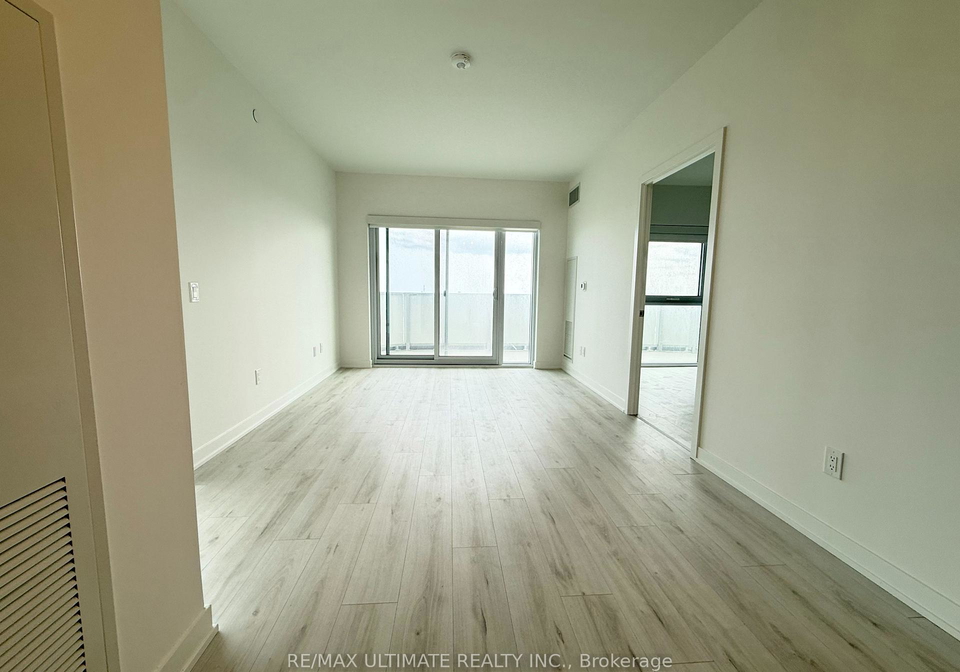 1010-sandy-beach-road-pickering-ontario-e13614834