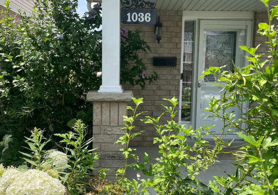 1036-southport-drive-oshawa-ontario-e13614838