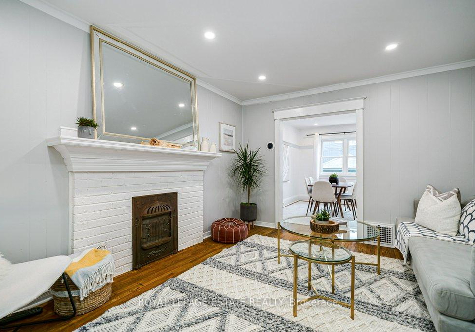 212-lawlor-avenue-toronto-toronto-ontario-e13615426