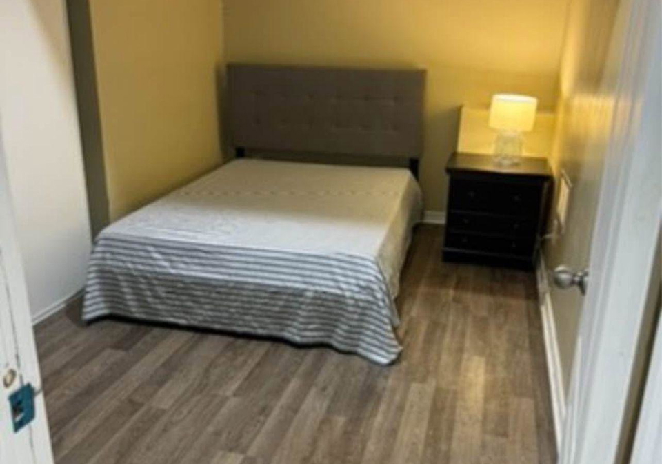 427-rossland-road-w-oshawa-ontario-e13616172