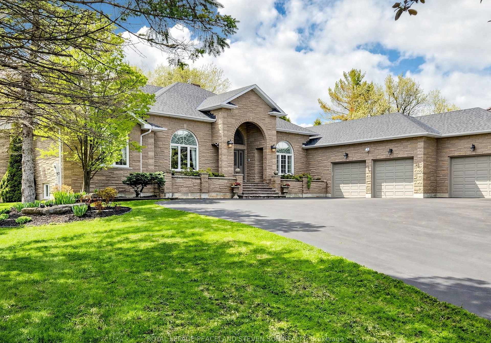 48-buggey-lane-ajax-ontario-e13616380