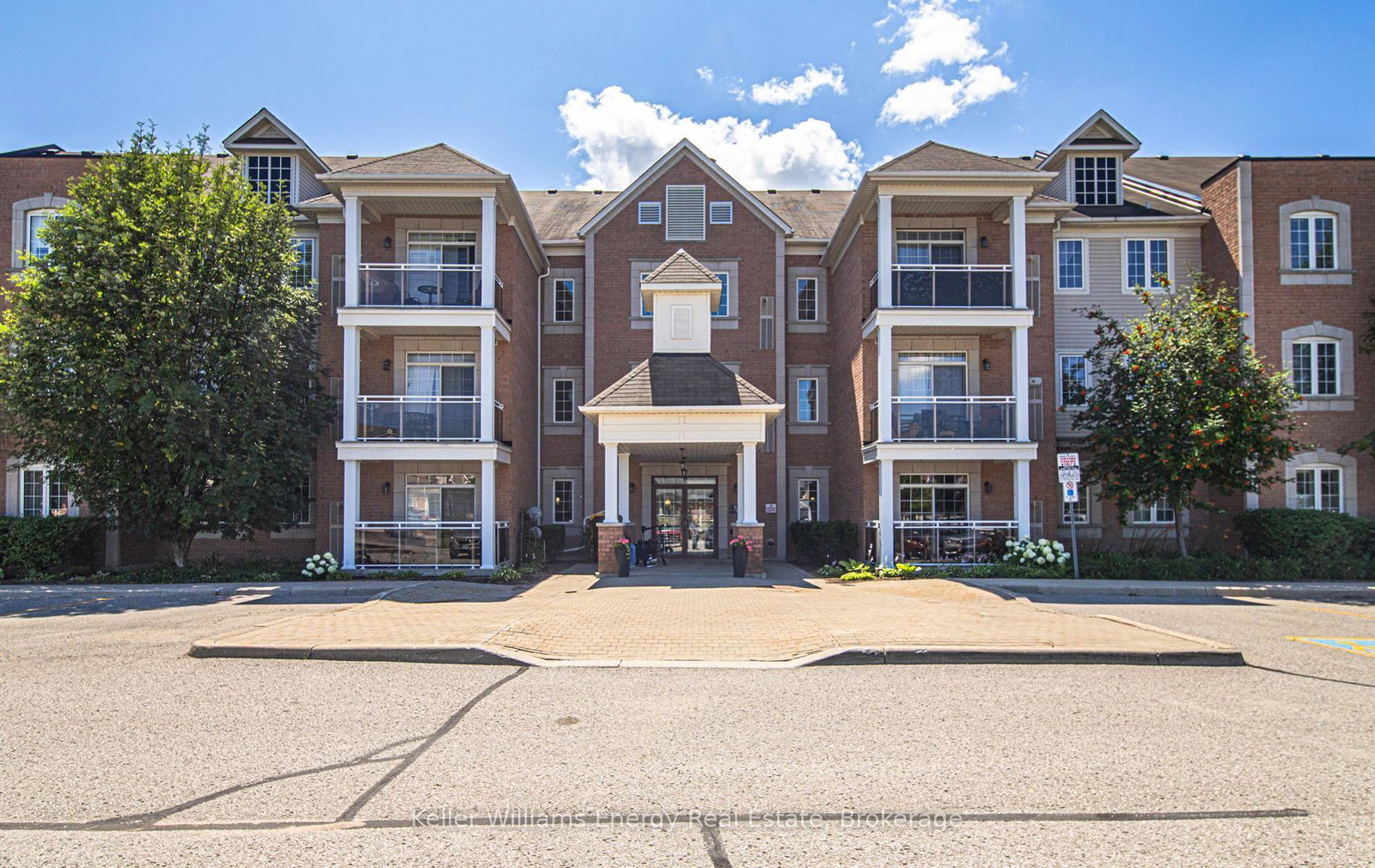 54-harvey-johnston-way-whitby-ontario-e13616396