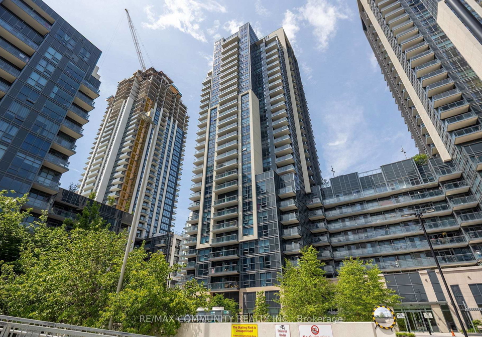 20-meadowglen-place-toronto-scarborough-ontario-e13616546