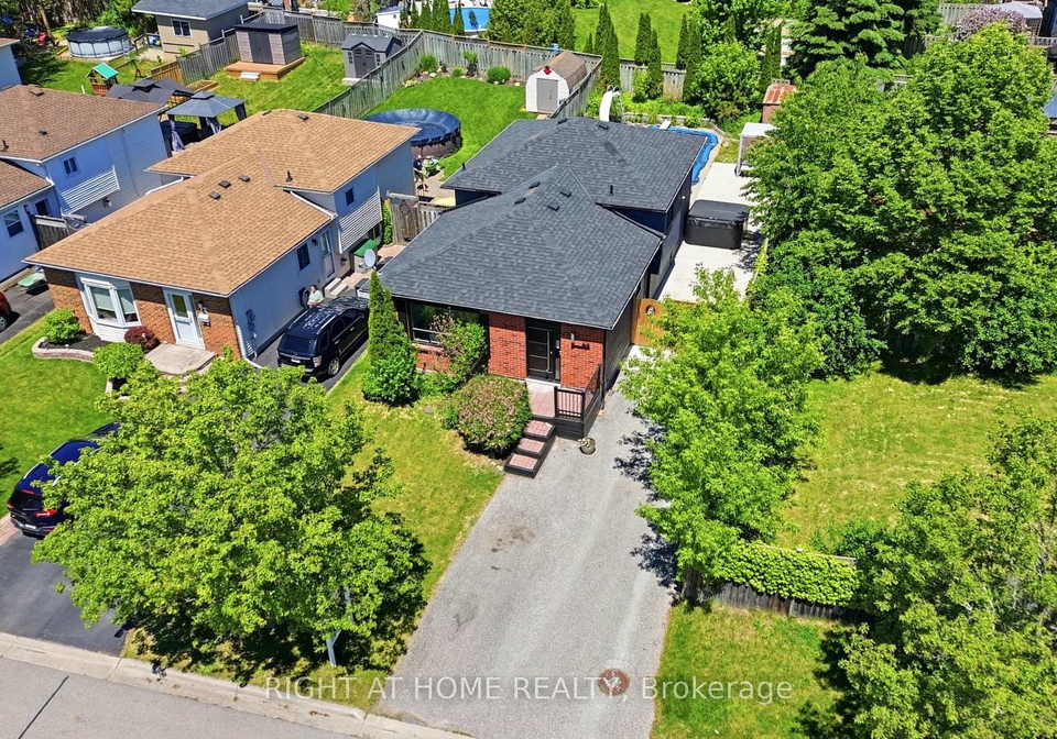 68-overbank-drive-oshawa-ontario-e13616652
