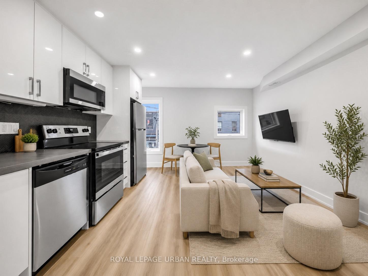 851-danforth-avenue-toronto-toronto-ontario-e13617252