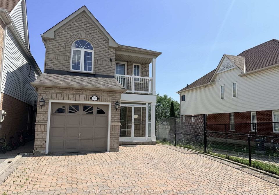 1553-avonmore-square-pickering-ontario-e13617368