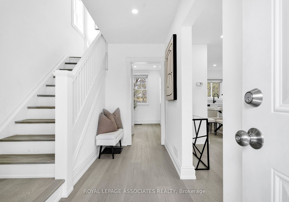 42-rossland-road-w-oshawa-ontario-e13617476