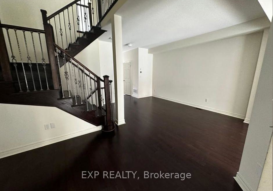 647-krawchuk-crescent-oshawa-ontario-e13617780