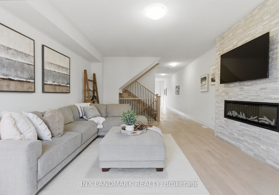 30-gerry-henry-lane-clarington-ontario-e13617980