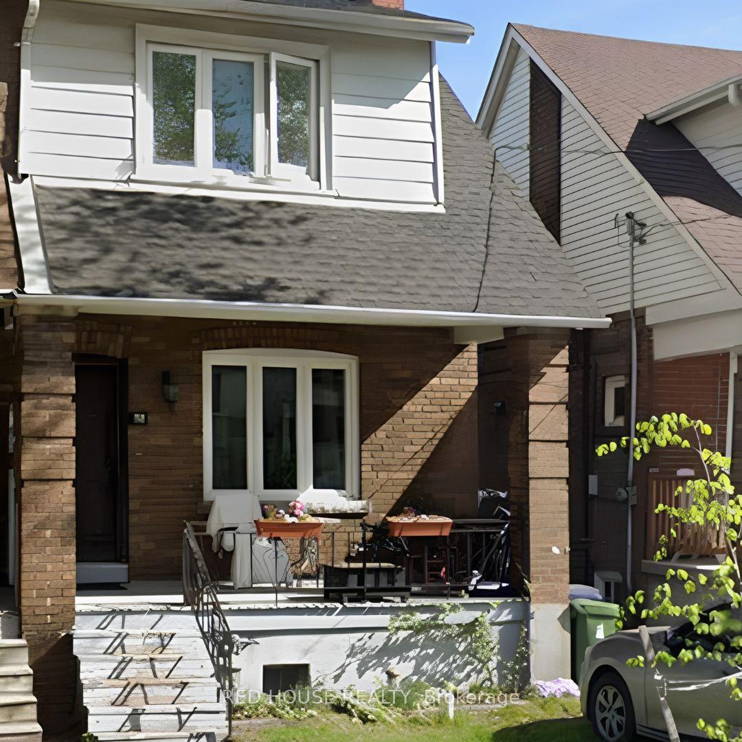 32-glebeholme-boulevard-toronto-east-york-ontario-e13618368