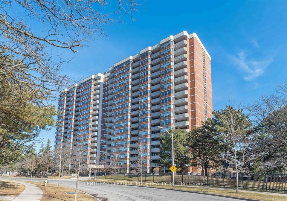 121-ling-road-toronto-scarborough-ontario-e13618384