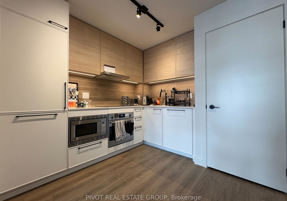 1050-eastern-avenue-toronto-toronto-ontario-e13618774