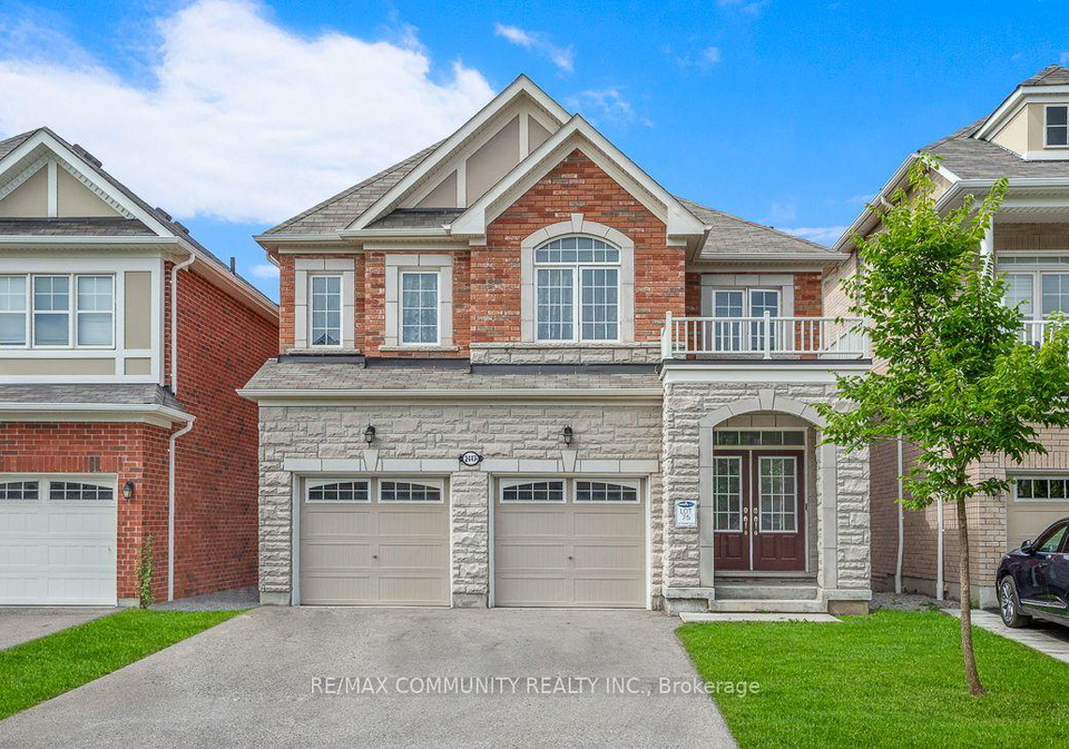 2447-moonlight-crescent-pickering-ontario-e13618986