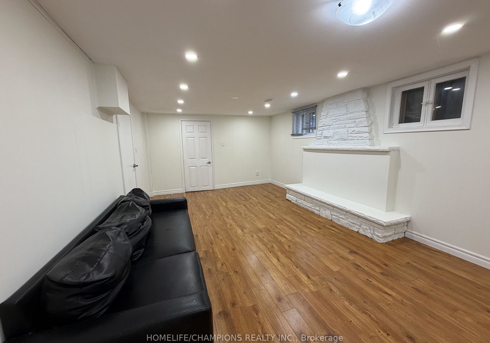 21-moran-road-toronto-scarborough-ontario-e13619038