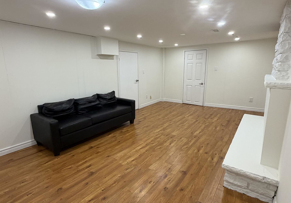 21-moran-road-toronto-scarborough-ontario-e13619038
