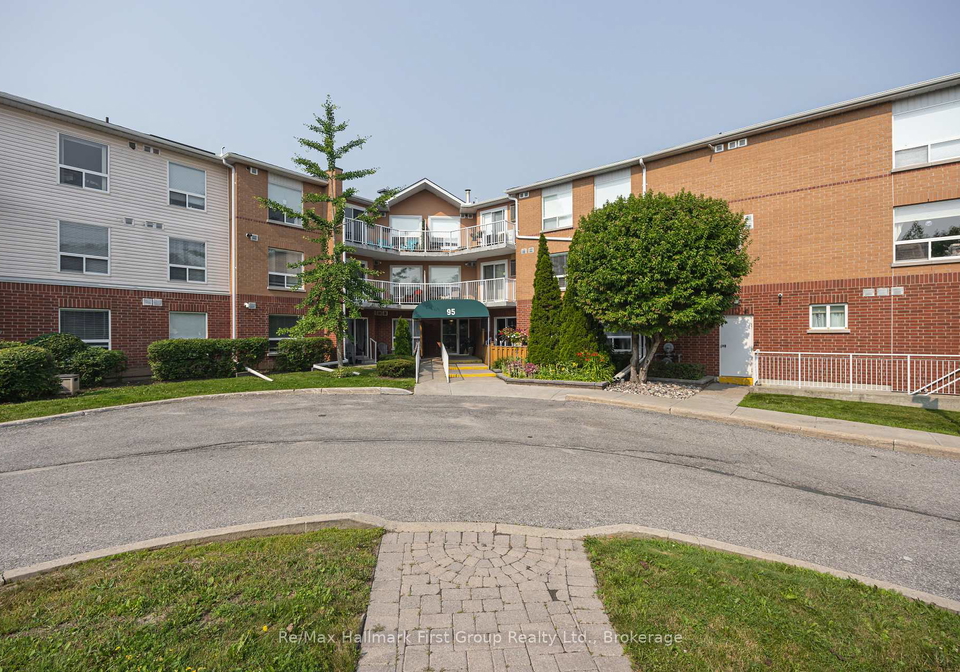 95-wellington-street-clarington-ontario-e13619986