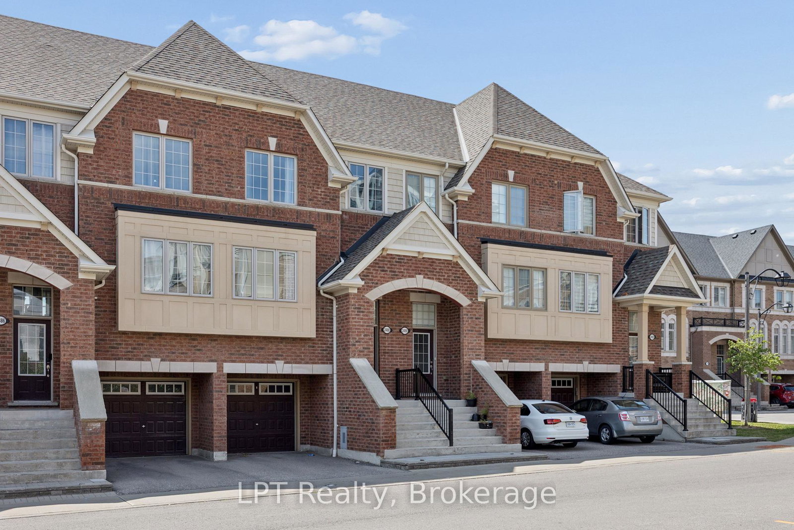 2488-bromus-path-oshawa-ontario-e13620372