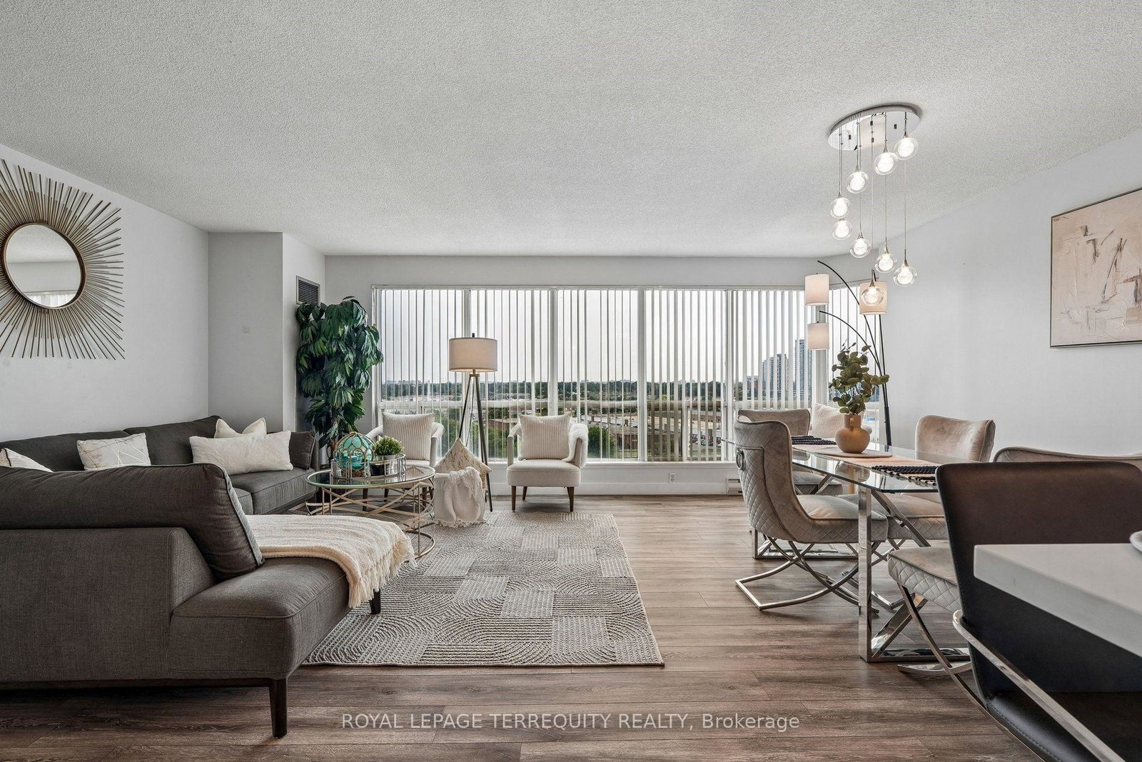 18-lee-centre-drive-toronto-scarborough-ontario-e13620402