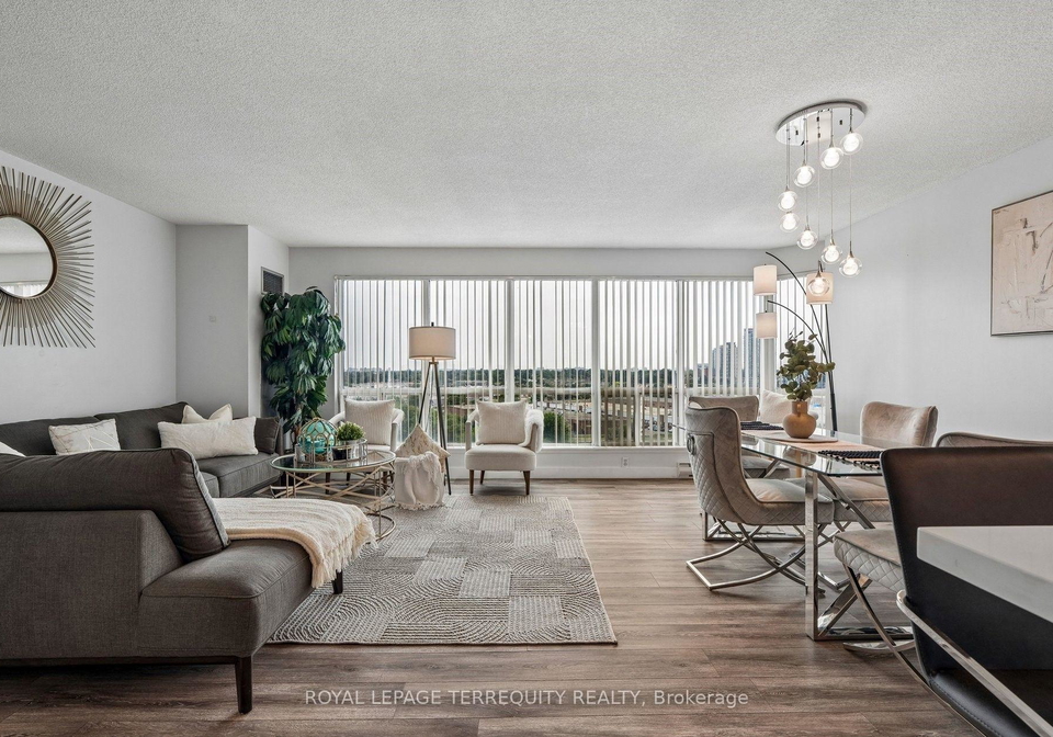 18-lee-centre-drive-toronto-scarborough-ontario-e13620402