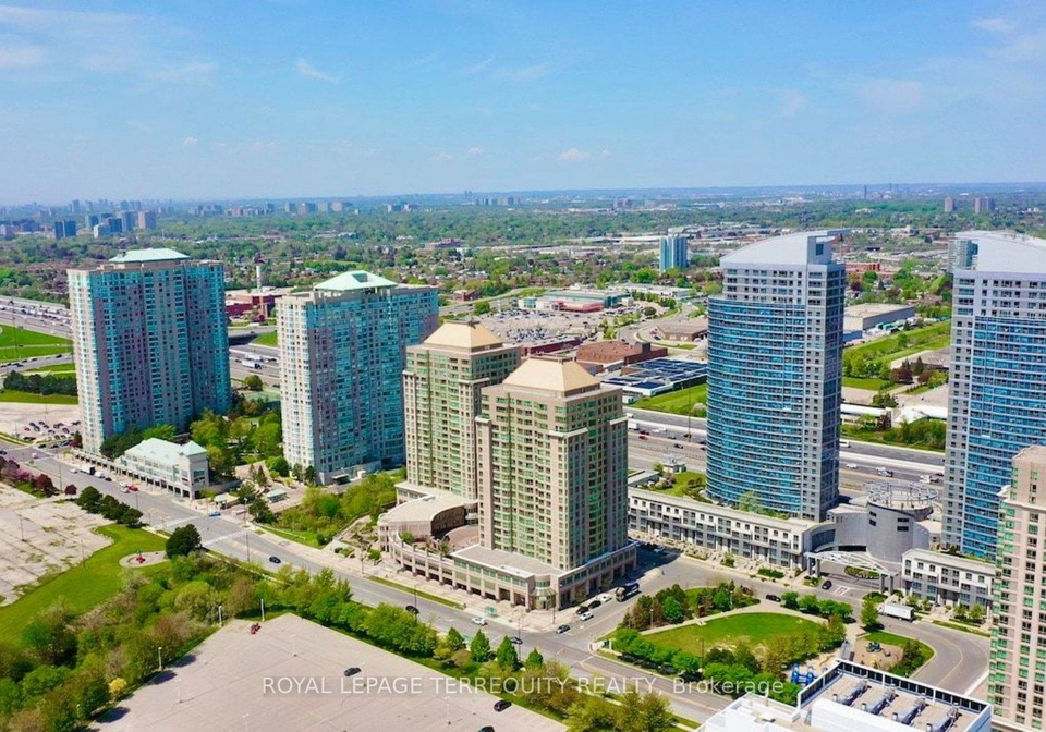18-lee-centre-drive-toronto-scarborough-ontario-e13620402