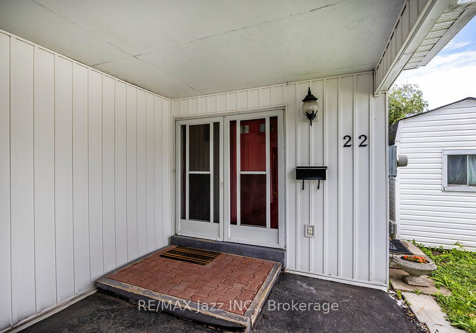 22-deerpark-crescent-clarington-ontario-e13620608
