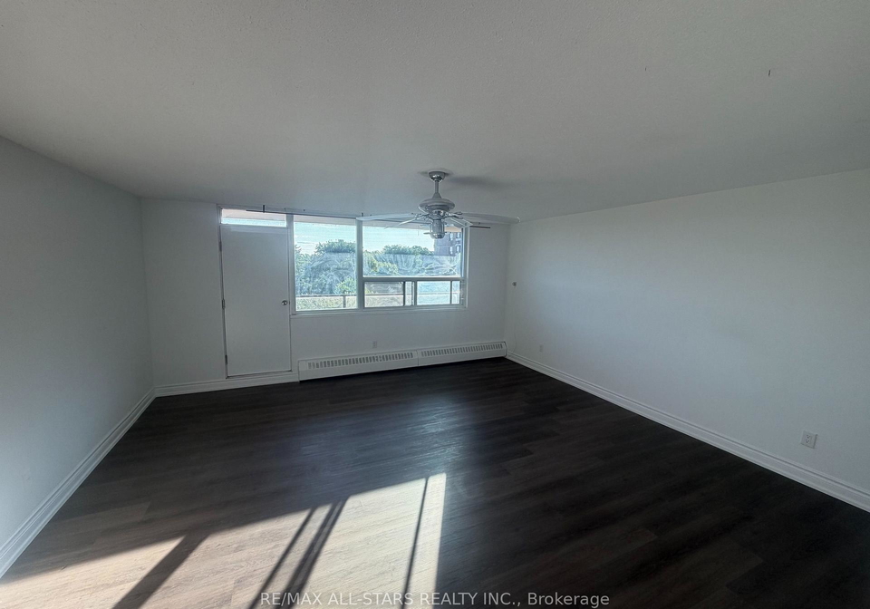 180-markham-road-toronto-scarborough-ontario-e13621336