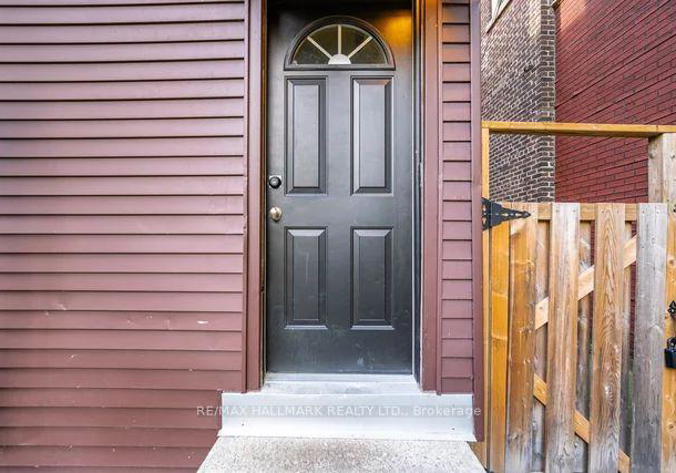 40-brookmount-road-toronto-toronto-ontario-e13621360