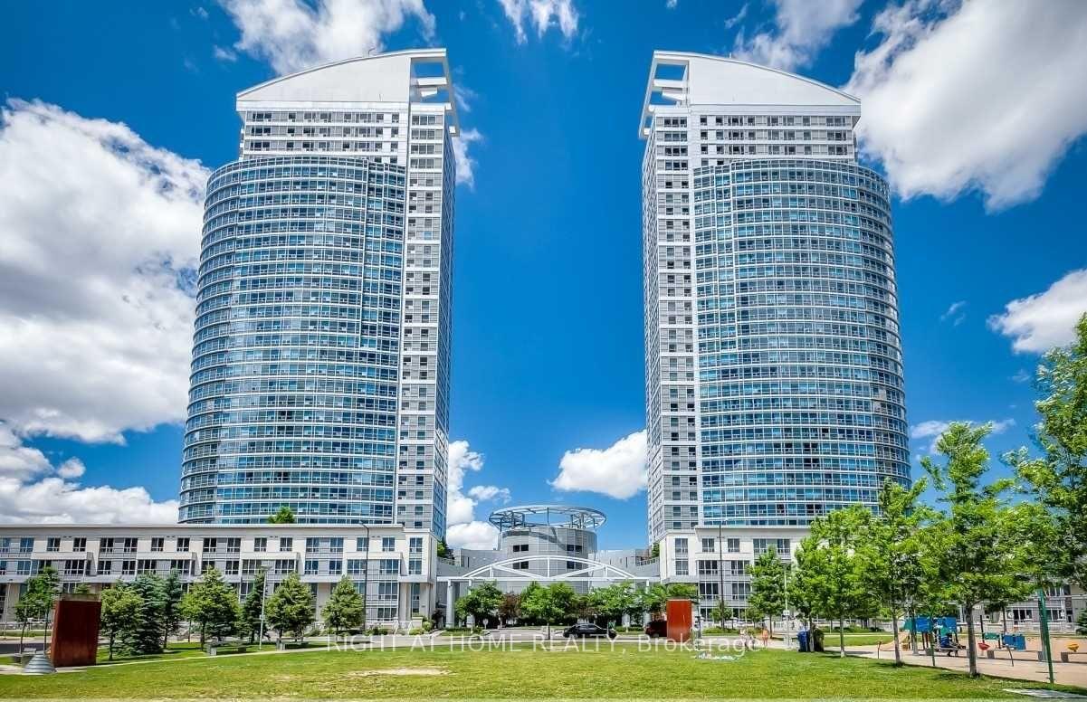 38-lee-centre-drive-toronto-scarborough-ontario-e13621816