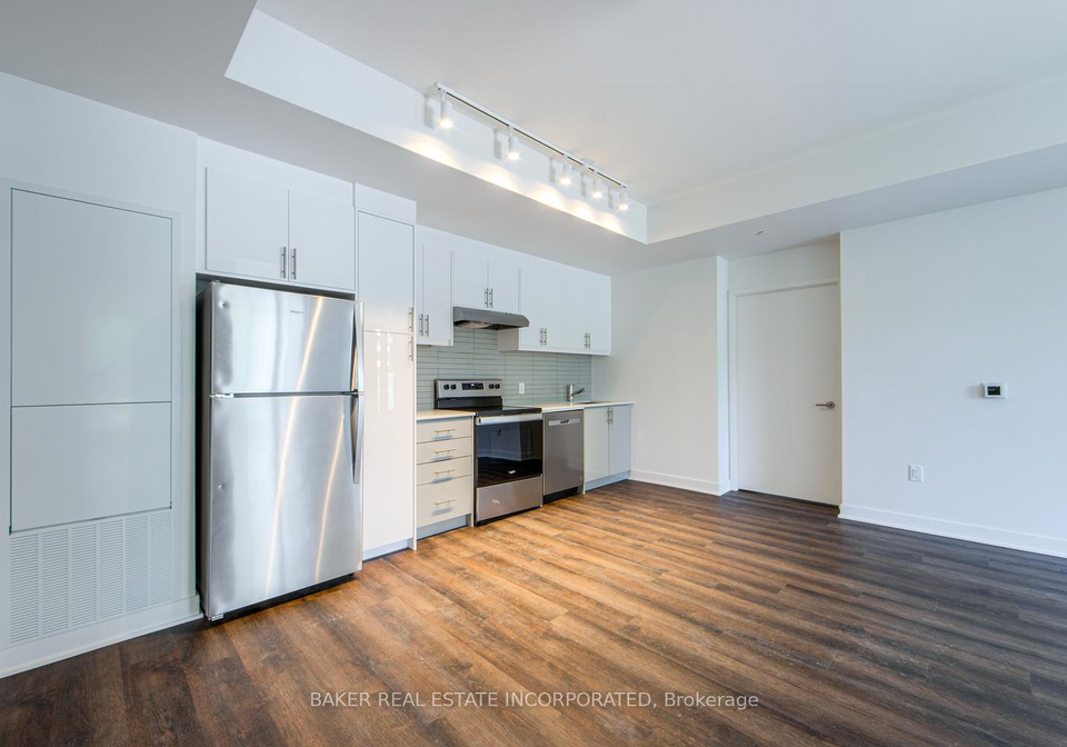 3030-pharmacy-avenue-toronto-scarborough-ontario-e13621824
