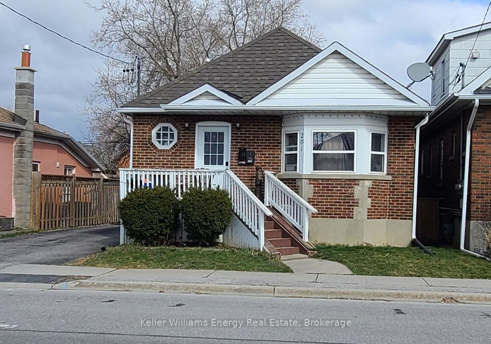 201-celina-street-oshawa-ontario-e13622092