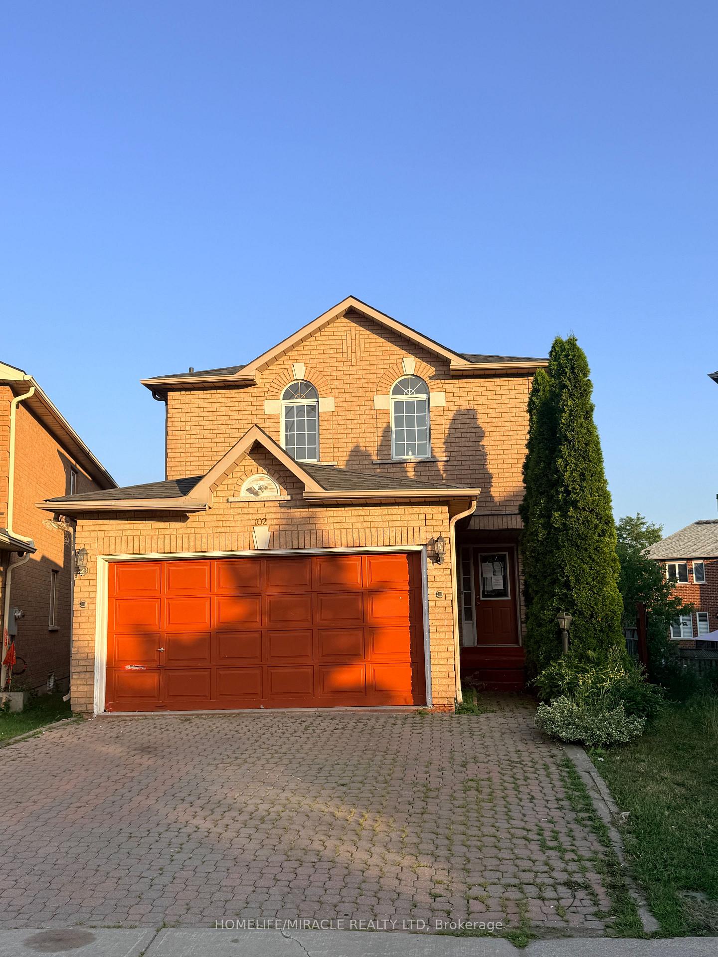 102-misty-hills-trail-toronto-scarborough-ontario-e13622520