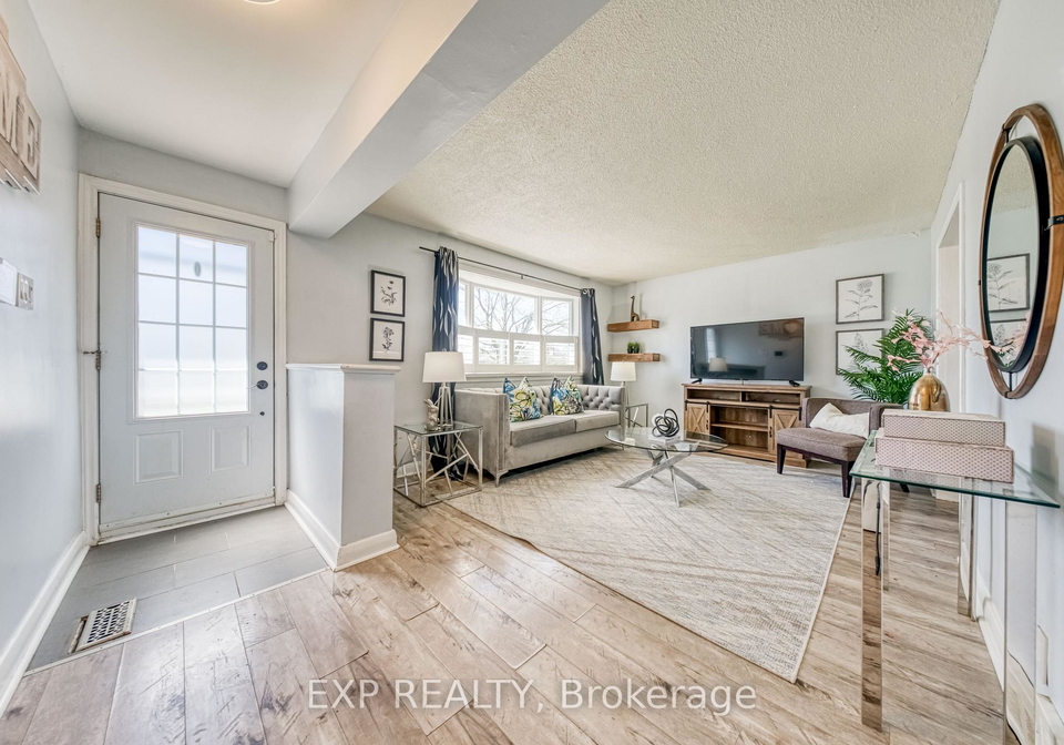 752-eastbourne-avenue-oshawa-ontario-e13624136