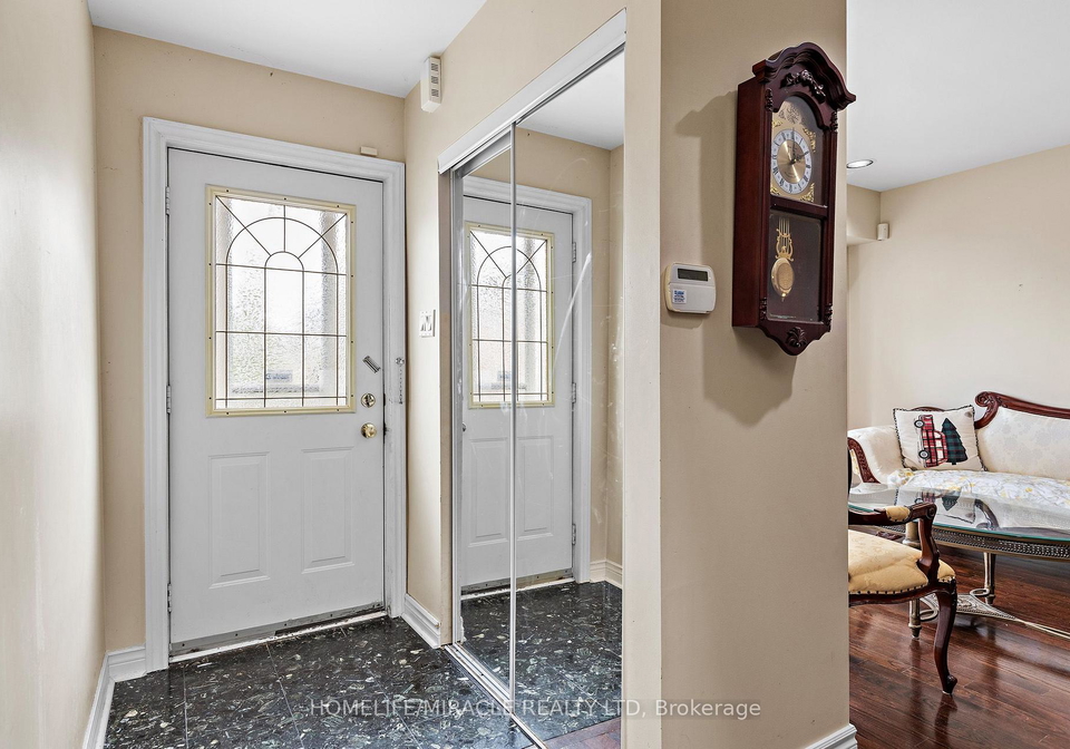 33-torrens-avenue-toronto-east-york-ontario-e13624280