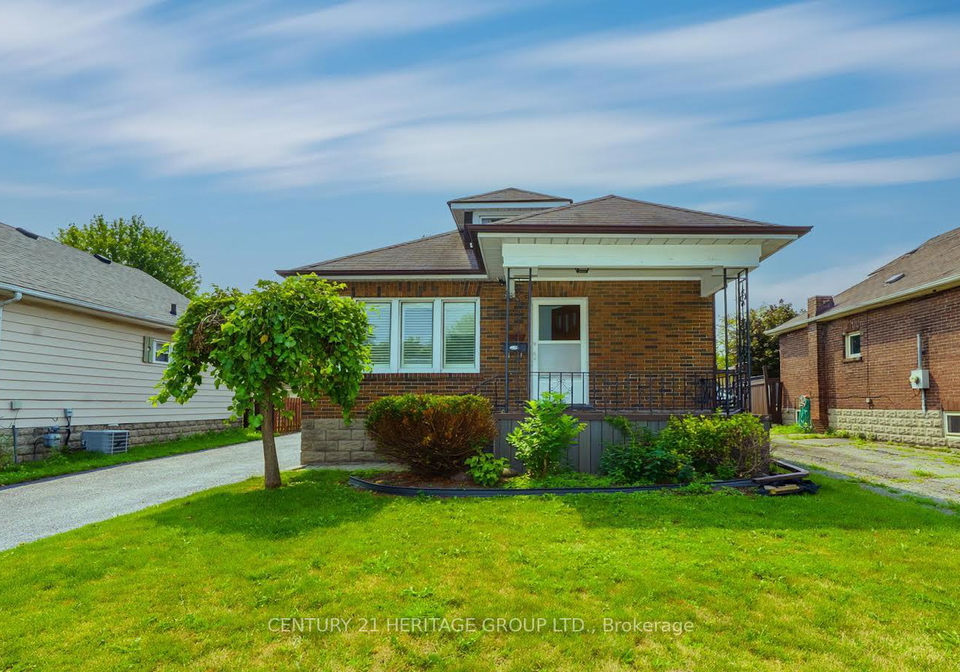 203-hibbert-avenue-oshawa-ontario-e13624344