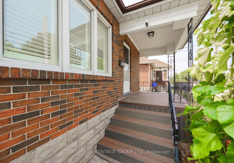 203-hibbert-avenue-oshawa-ontario-e13624344