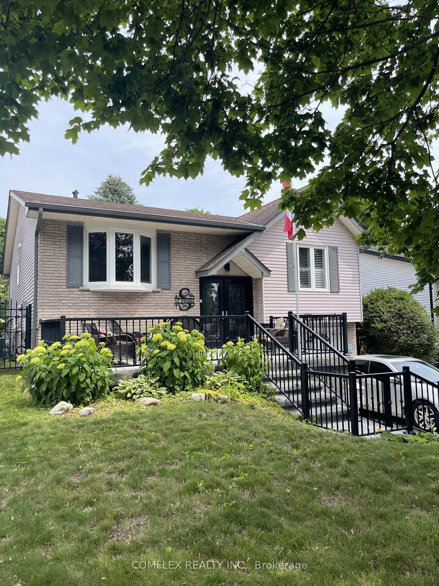 875-exeter-street-oshawa-ontario-e13624842