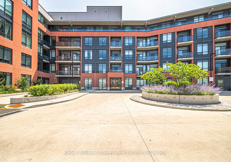 1010-dundas-street-e-whitby-ontario-e13624906