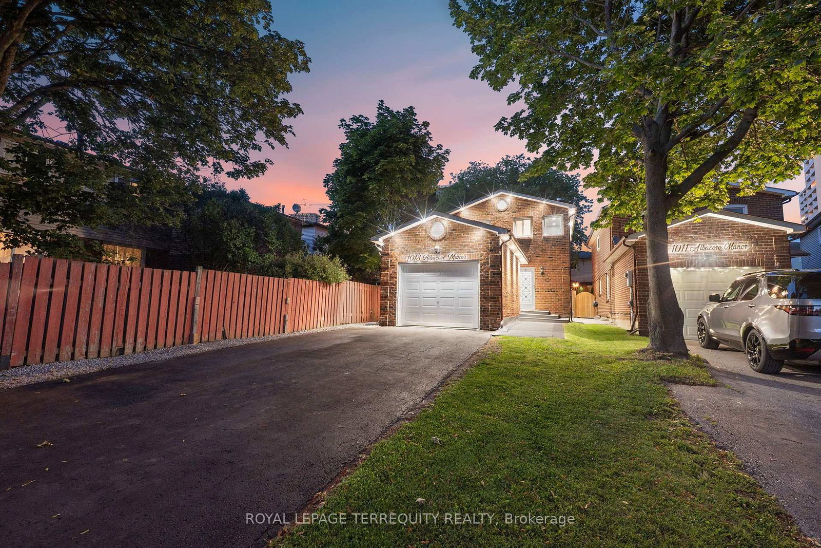 1013-albacore-manor-pickering-ontario-e13625426