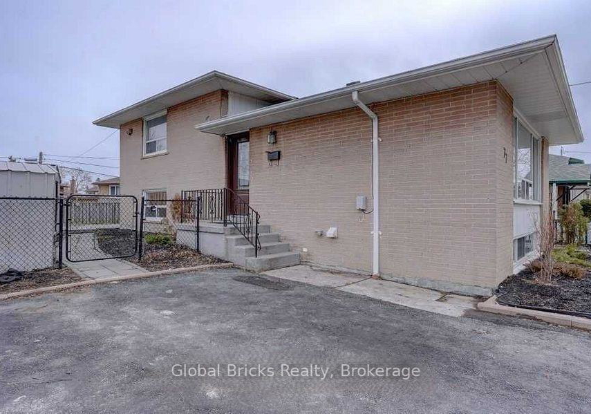 77-milford-haven-drive-e-toronto-scarborough-ontario-e13625648