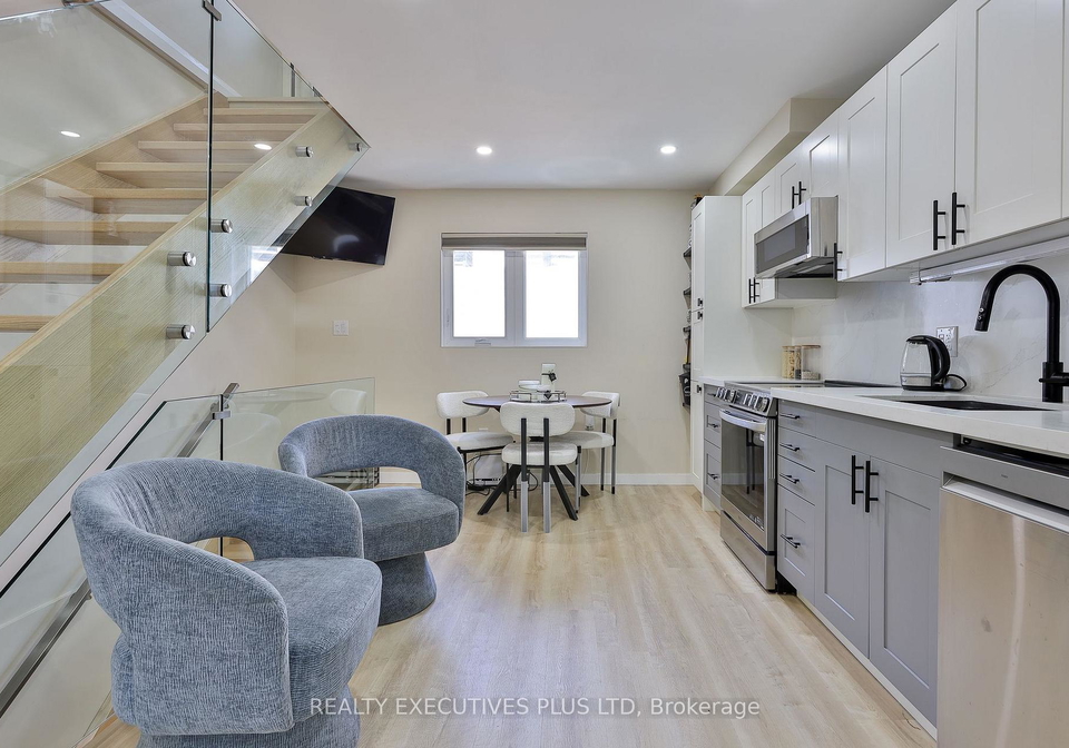 199-beech-avenue-toronto-toronto-ontario-e13625650