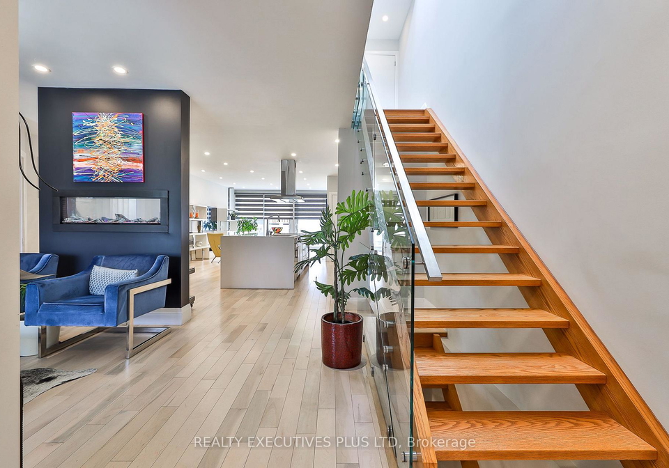 199-beech-avenue-toronto-toronto-ontario-e13625656
