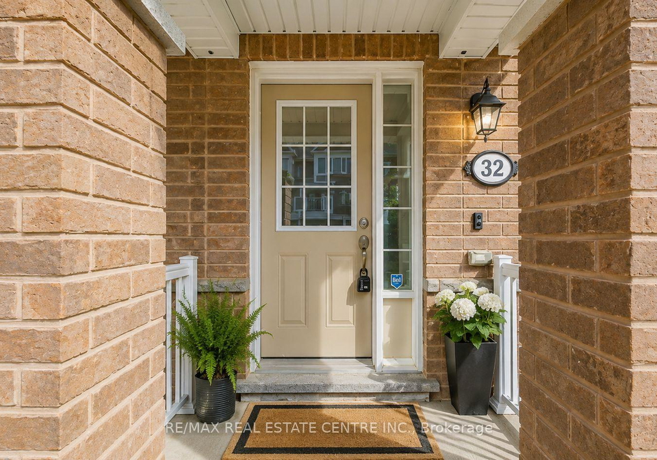 32-bluegill-crescent-whitby-ontario-e13625714