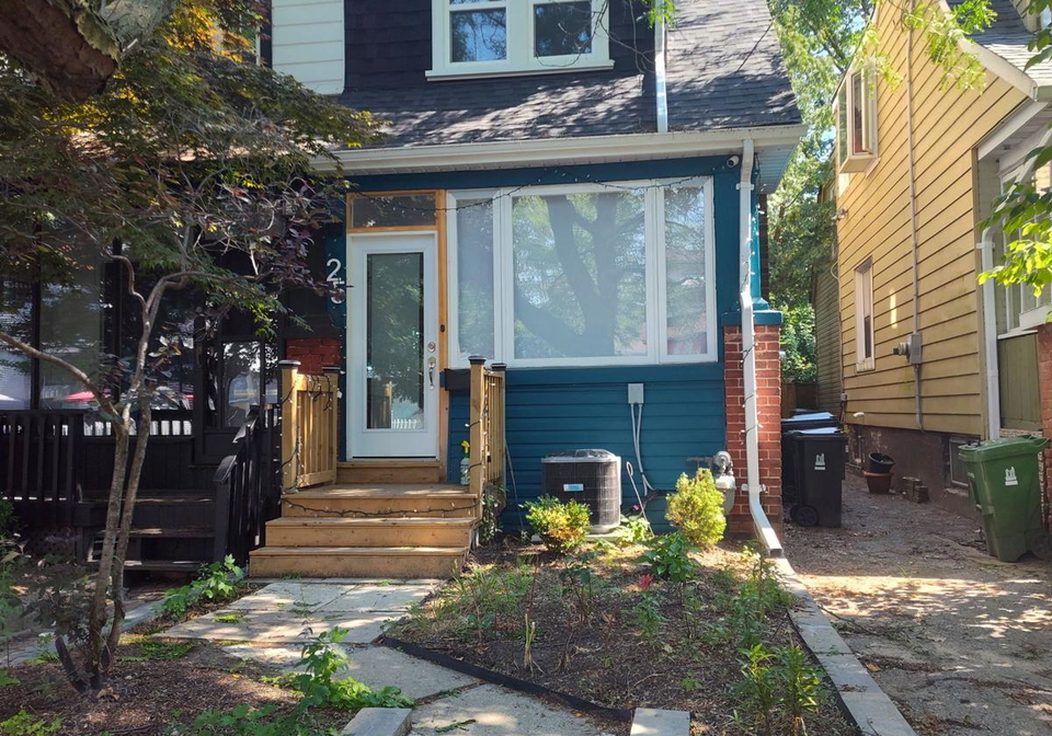 25-copeland-avenue-toronto-toronto-ontario-e13625724