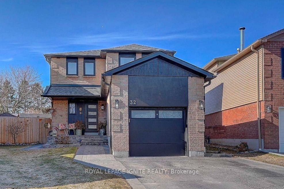 32-miles-drive-ajax-ontario-e13625806