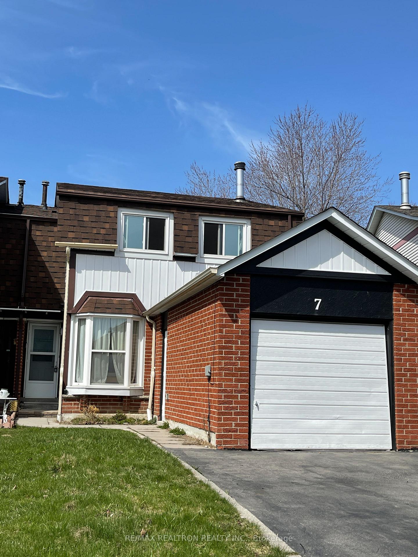 7-barnwell-drive-toronto-scarborough-ontario-e13625834