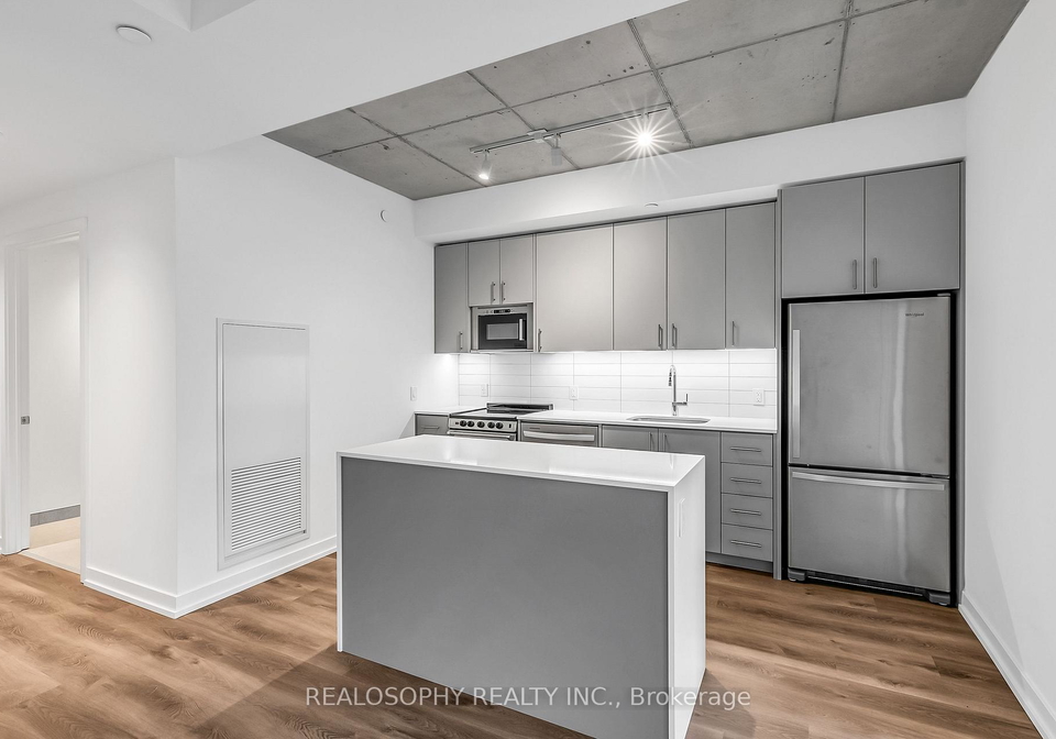 115-larchmount-avenue-toronto-toronto-ontario-e13625918