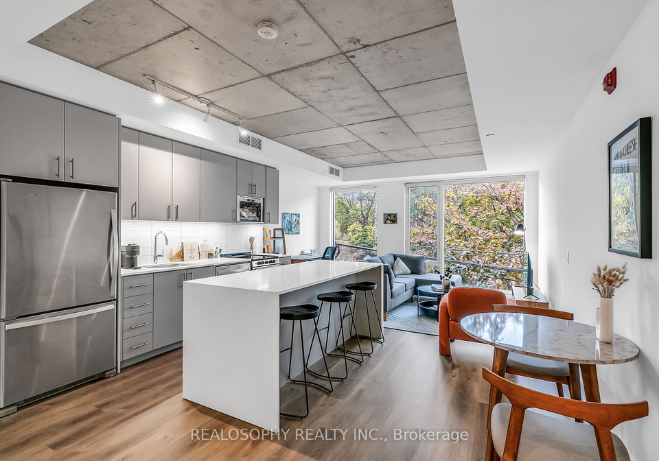 115-larchmount-avenue-toronto-toronto-ontario-e13625924