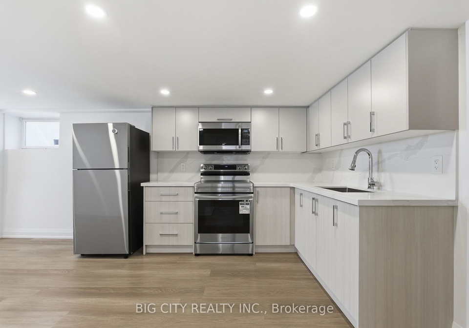 203-park-road-s-oshawa-ontario-e13626236