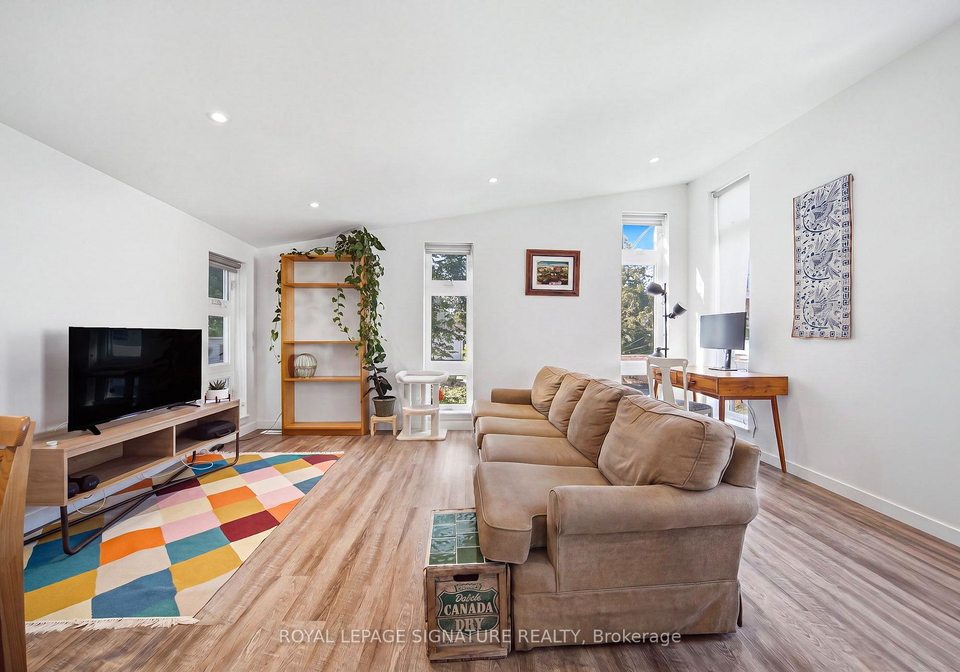 389r-leslie-street-toronto-toronto-ontario-e13626458